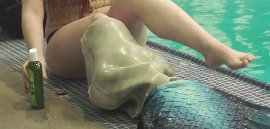 mettre sa queue en silicone