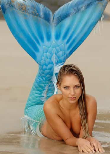 hannah-fraser-premiere-sirene-professionnelle-min